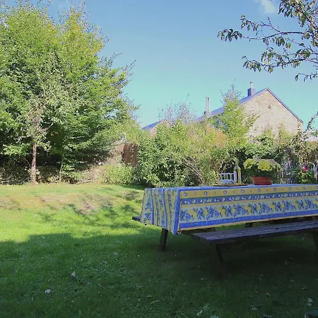 Dom wakacyjny Modern With Private Garden Near Forest In Arville *