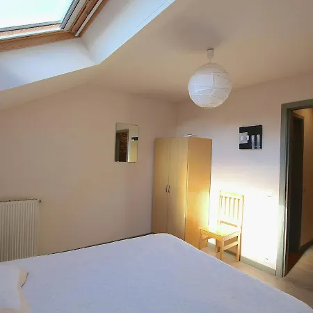 Dom wakacyjny Modern With Private Garden Near Forest In Arville *